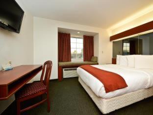 Hotel Americas Value And Charles Lake Charles
